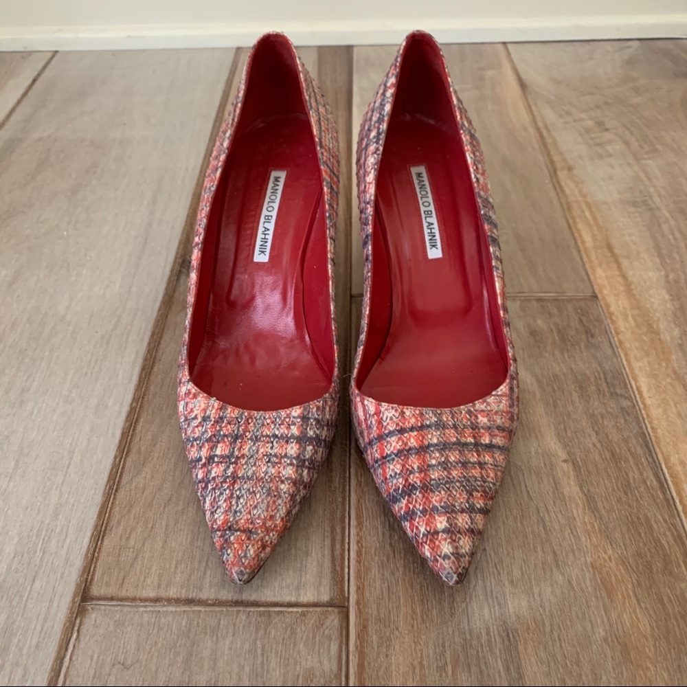 Authentic Manolo Blahnik BB Snakeskin Heel Pump 41